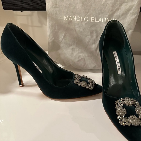 Manolo Blahnik Hangisi - Picture 6 of 9